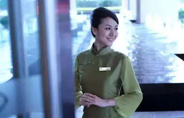 整好門楣、廣告牌匾……表現(xiàn)最佳的成果，連標(biāo)識(shí)費(fèi)都省了！3